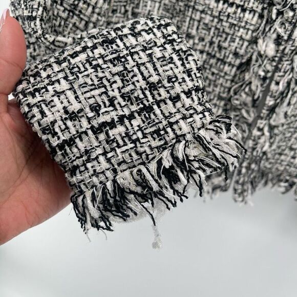 Cynthia Rowley Tweed Blazer Black White Gold Metallic Fringe Trim Jacket Medium - Picture 9 of 17